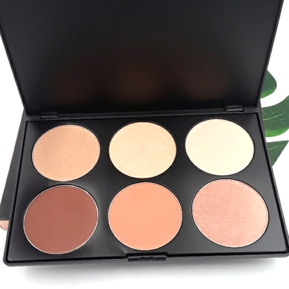 KARA BEAUTY Glow Dust Palette. - Picture 3 of 8